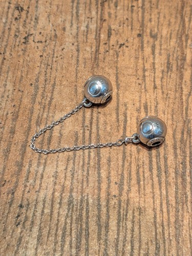 Pandora essence safety - pandora, chain