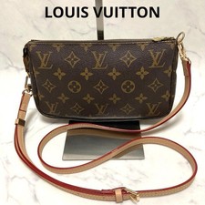 Louis Vuitton Pochette
