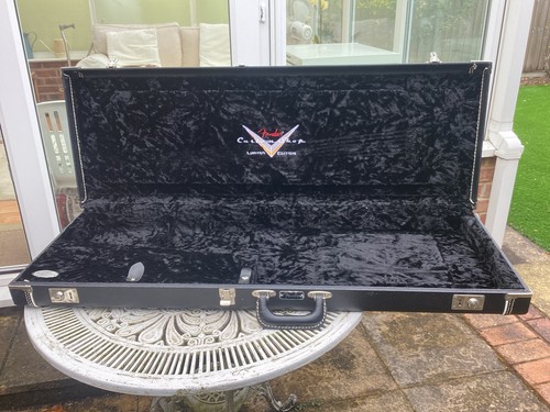 Fender custom shop limited - fender,
