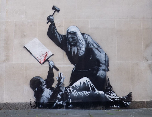 Banksy judge hitting - banksy,