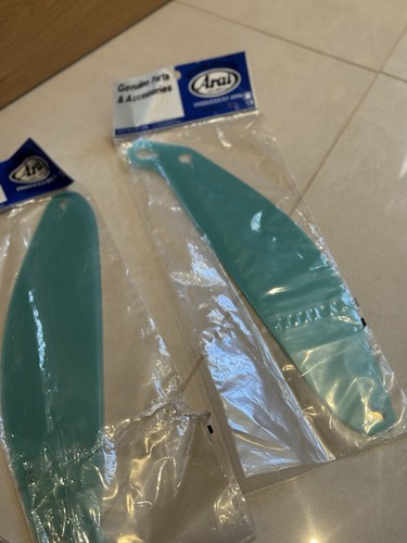 Arai visor tear - tear,