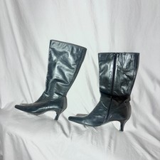 Off Black leather kitten heel
