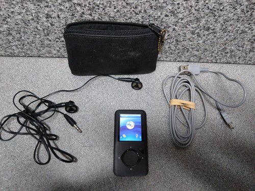 Logitech mini mp3 - logitech, mp4