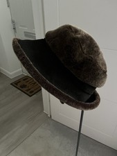 KC Collection Brown Sheepskin Hat Size Large Unworn