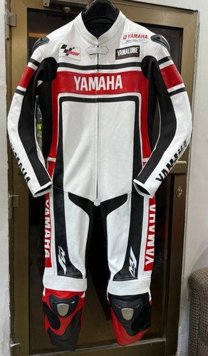 Mens motorbike racing - r1,