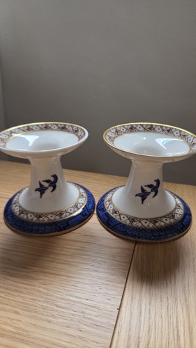Vintage pair royal doulton - pair,