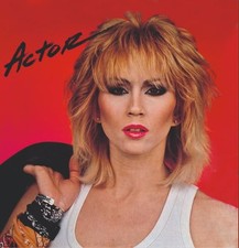 ACTOR / FIRE (Jessie Galante)