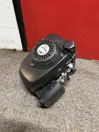 Honda petrol lawnmower - lawnmower, gcv135