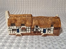 Philip Laureston Anne Hathaway's Cottage Ceramic House Figurine 920 UK