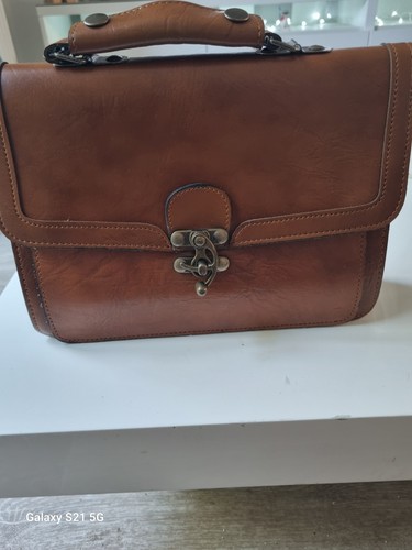 Salisburys brown cowhide - salisburys,
