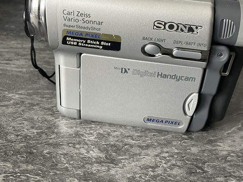 Sony handycam dcr trv33e - sony, dcr-trv33e