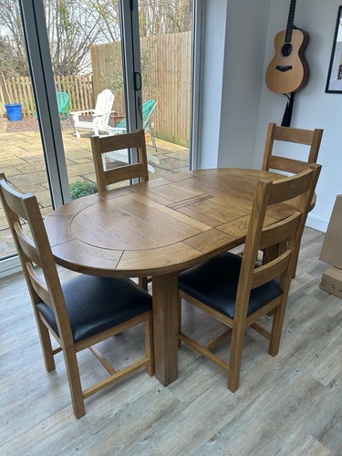 Solid oak extending - solid, oval