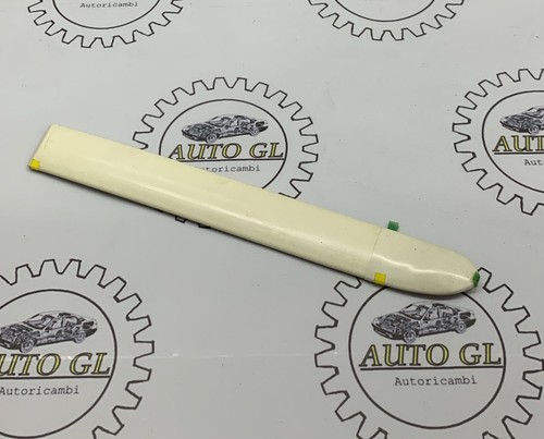 Right rear molding for - right,