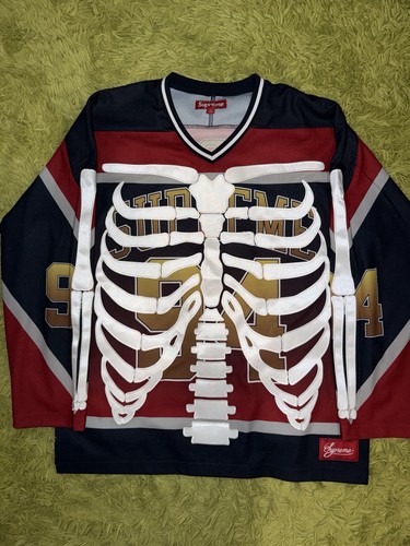 Supreme fw23 bones hockey - bones,