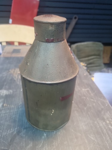 Vintage garage can oil - garage,