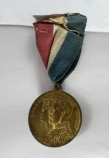 1911 King George V Coronation Medal gilt Borough Of Fulham Edition 32 mm