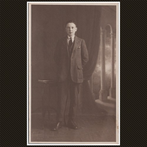Portrait young man - man, in
