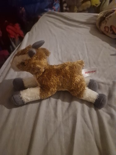 Aurora world pickles - goat, soft