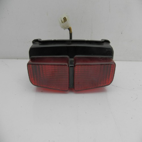 Yamaha fzs 600 fazer - fazer, taillight