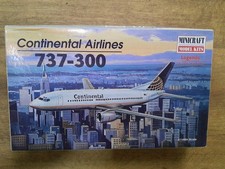 Minicraft Boeing 737-300 Continental Airlines 1/144th scale model kit.  