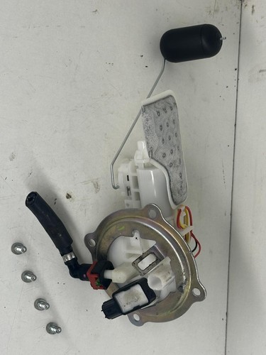 Yamaha mt125 fuel pump and - mt125,