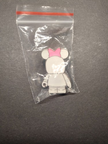 Disney parks pin vinylmation - pin,