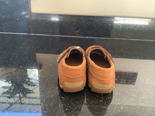 Boys shoes