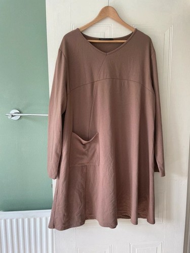 Beige light brown loose fit