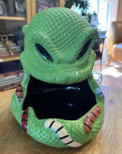 Disney oogie boogie candy - boogie,