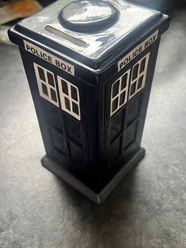 Doctor who tardis - tardis, police