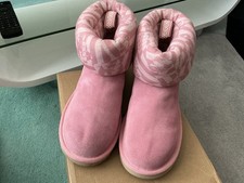 Ugg Boots Padded Cuff Size 7 Pale Pink