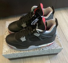 Nike Air Jordan 4 Bred