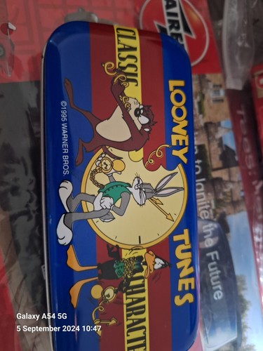 Looney tunes 1997 daffy - tunes, duck