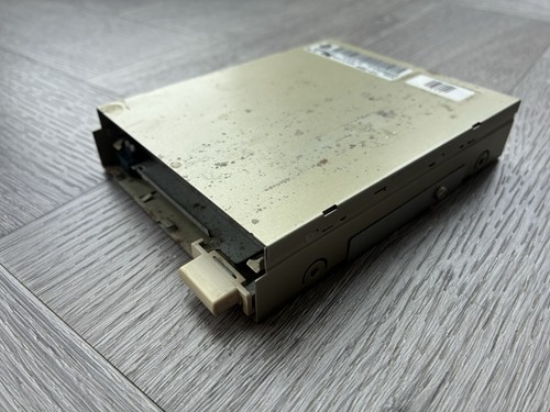 Amiga chinon 600 - amiga,