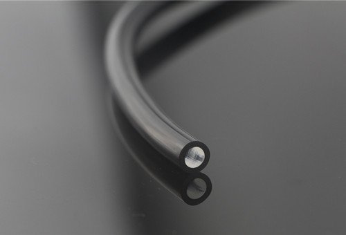 Fibre optic lighting cable - , in