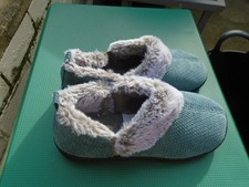 padders slippers size 5