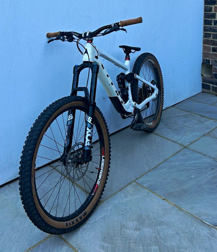 2023 vitus escarpe - 27.5, inch