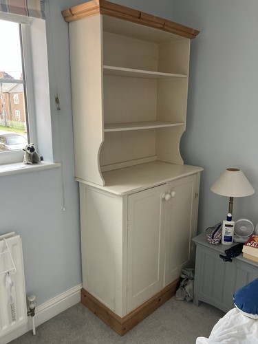 Large wooden painted kitchen - large,