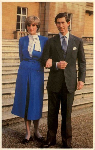 Postcard great britain royals - great,