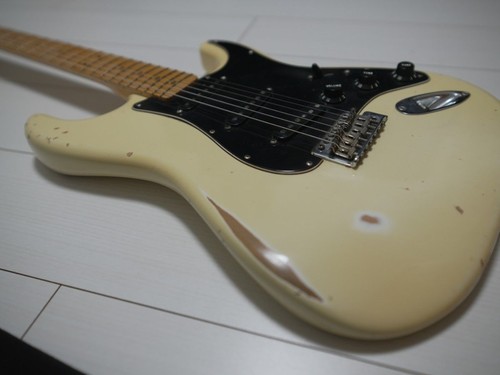 Rare initial model fender - rare,