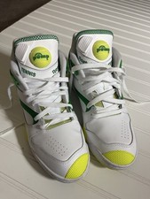 Size 8 - Reebok Court Victory