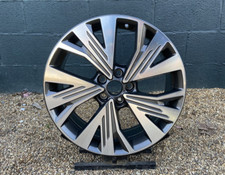  AUDI Q4 E-TRON  19''ALLOY