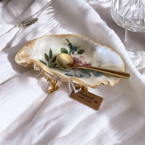 Oyster shell metal - oyster, stand