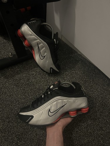 Nike shox black - shox, r4