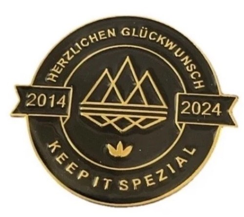 Spzl decade pin badge stone - spzl,
