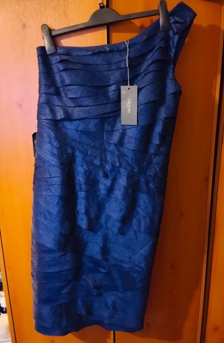 New size dress - new, 14