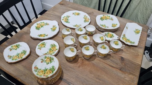 Royal albert tea rose - albert, yellow