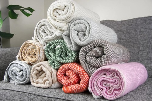 Pink throw blanket cashmere - throw,