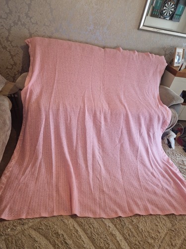 Pink waffle weave with - pink, satin