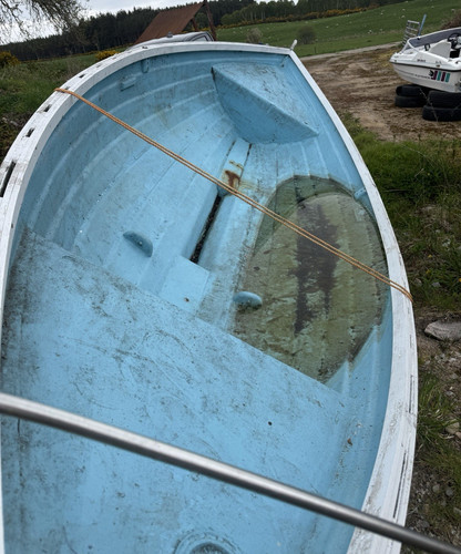 Blue white fiberglass - blue,